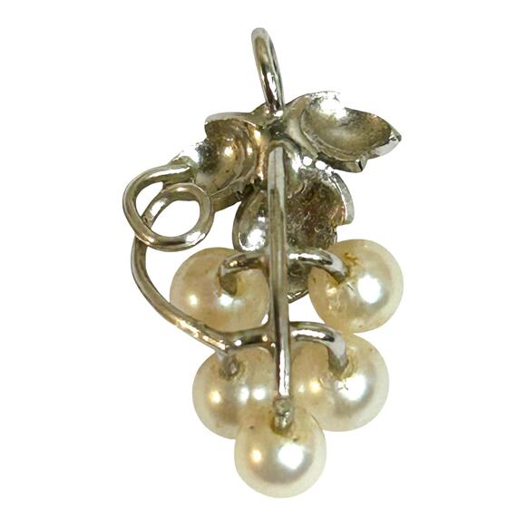 Vintage Dainty Silver Tone Ornate Mini Faux Pearls Grape Cluster Pendant - Picture 3 of 7